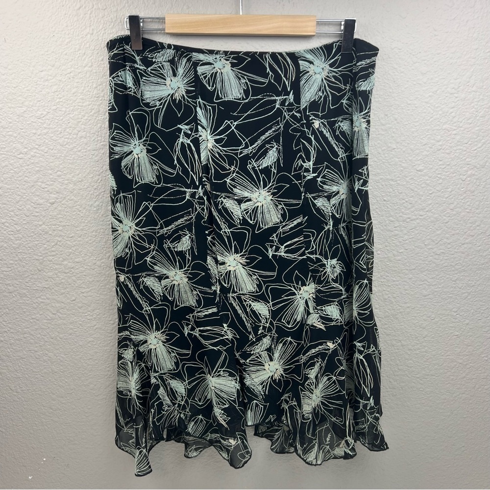 Karen Kane Floral Print Scallop Hem Midi Skirt in Black Sz 10